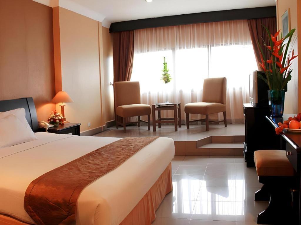 Danau Toba Hotel International Medan Eksteriør bilde